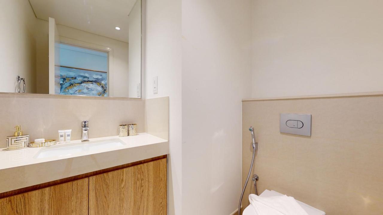Primestay - Downtown Views 3br Maids, Downtown * Dubai
